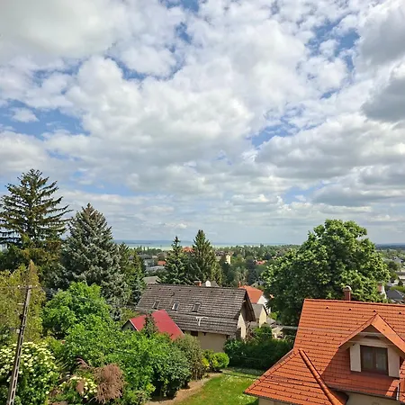 Gyoengyver Koezpontjanal Daire Fonyód